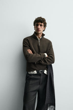 Strickpullover mit Reißverschluss