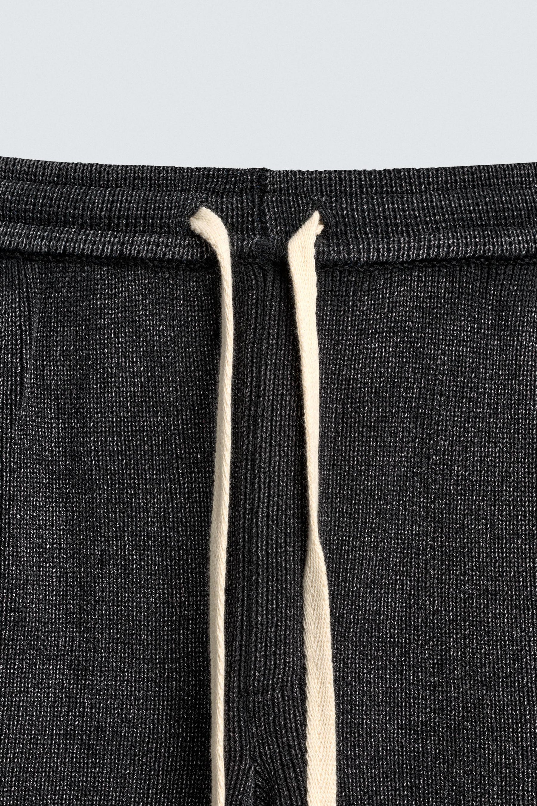 Strukturierte Strickhose