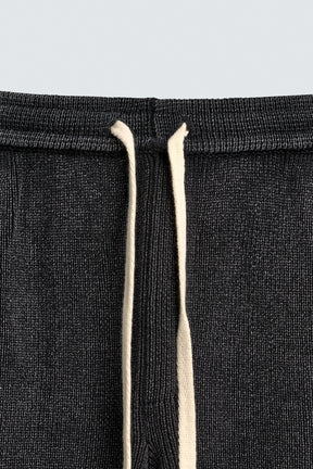 Strukturierte Strickhose