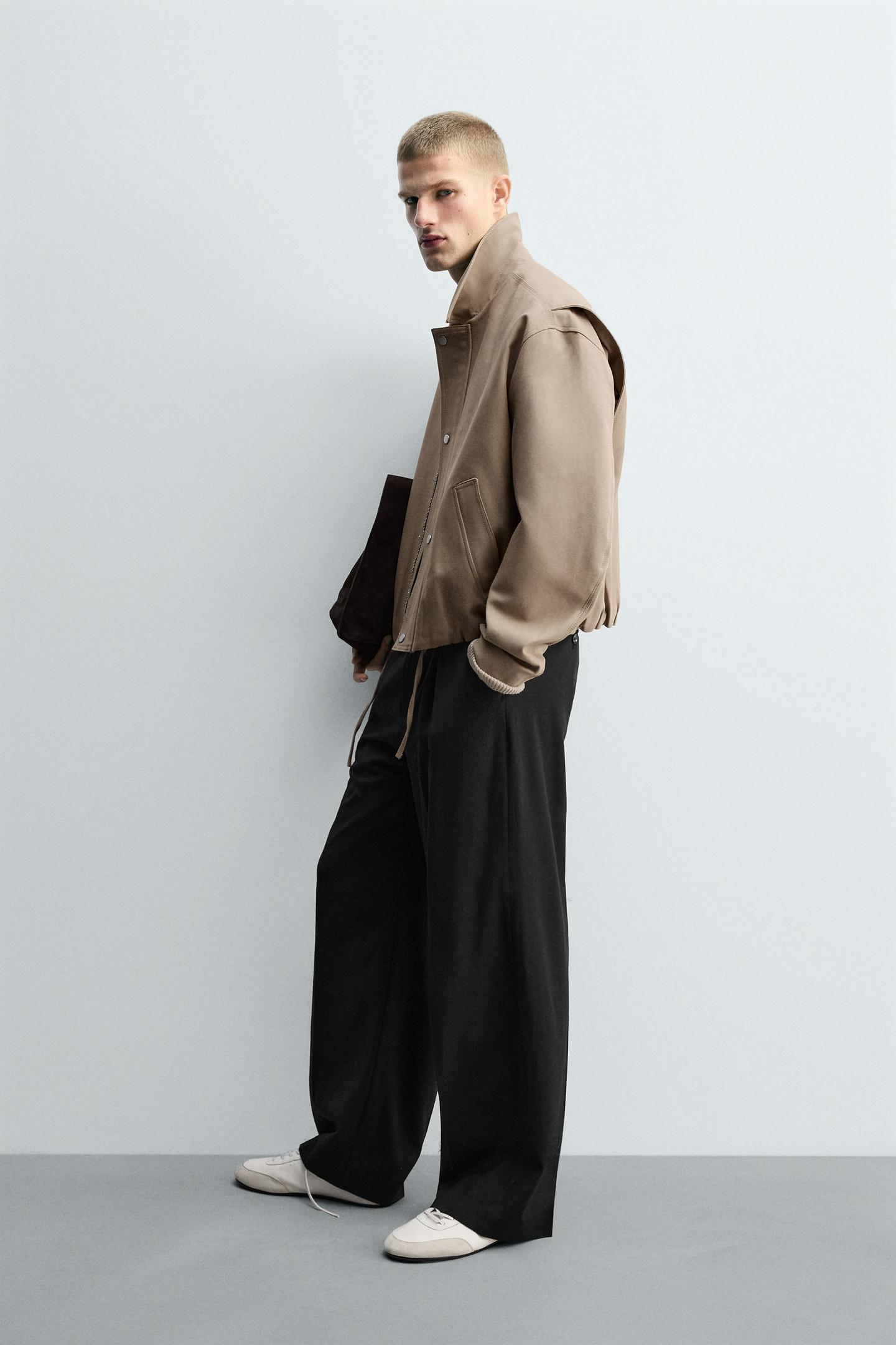 Kurze, isolierte Jacke 