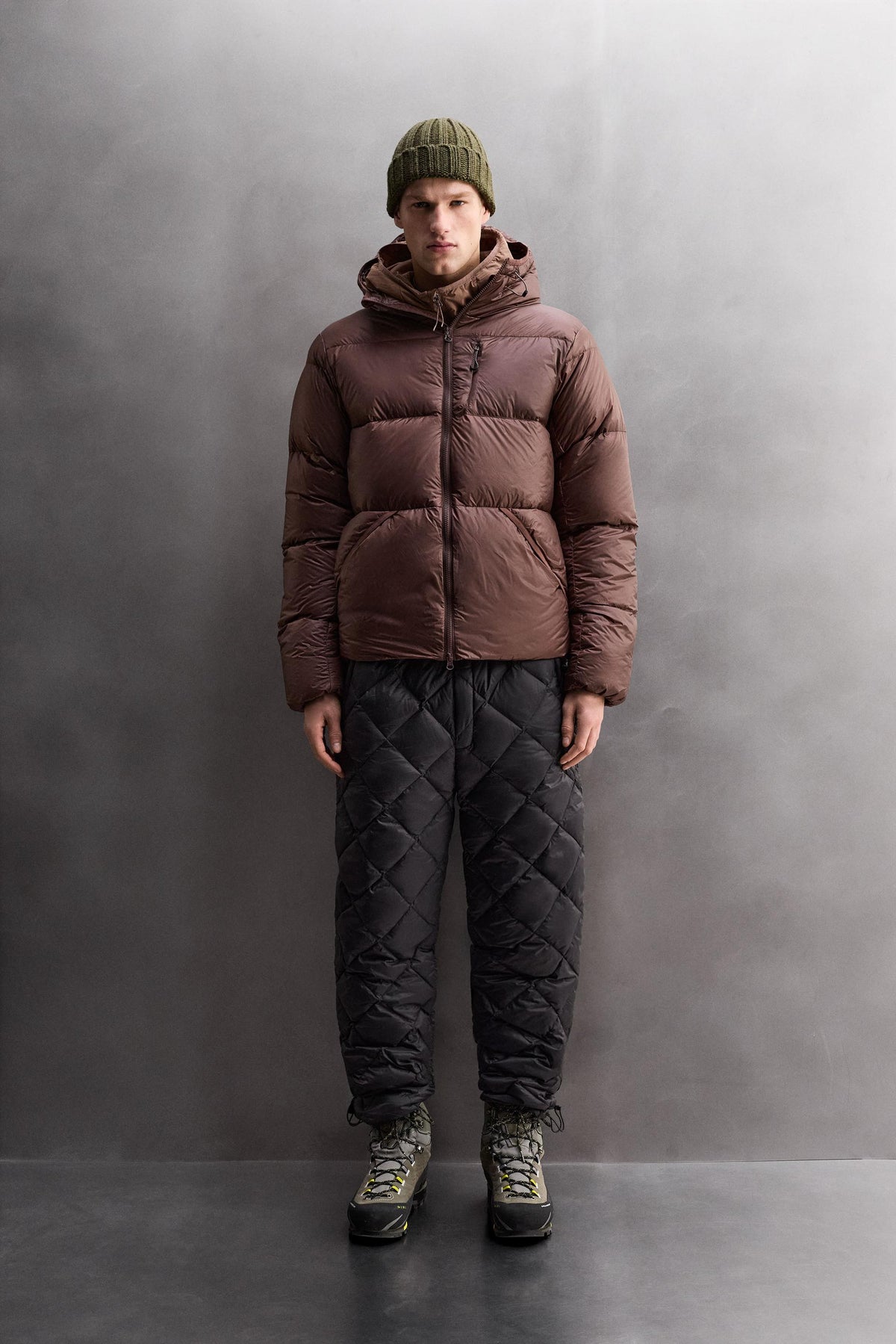 100% FEATHER SKI PUFFER JACKET - Image 1