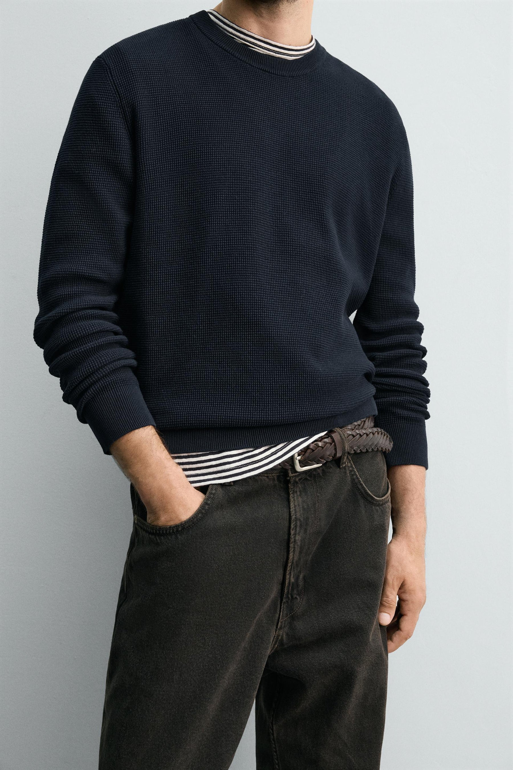 REGULAR FIT WAFFLE JUMPER - Image 6