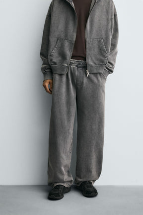 Gewaschene Jogginghosen