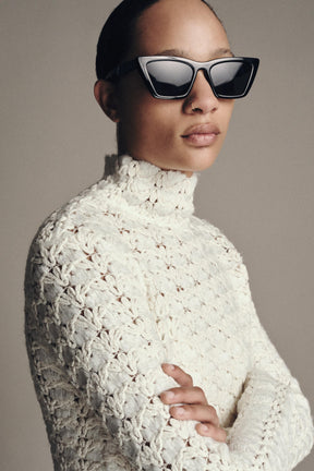 Kombinierter Strickpullover