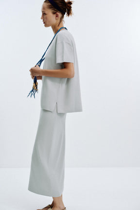 ÜBERGRÖSSERTER STRICKPULLOVER