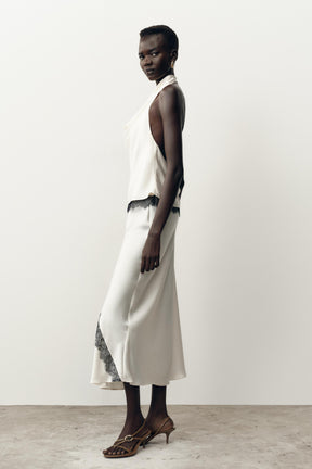 Satin-Haltertop mit Spitze