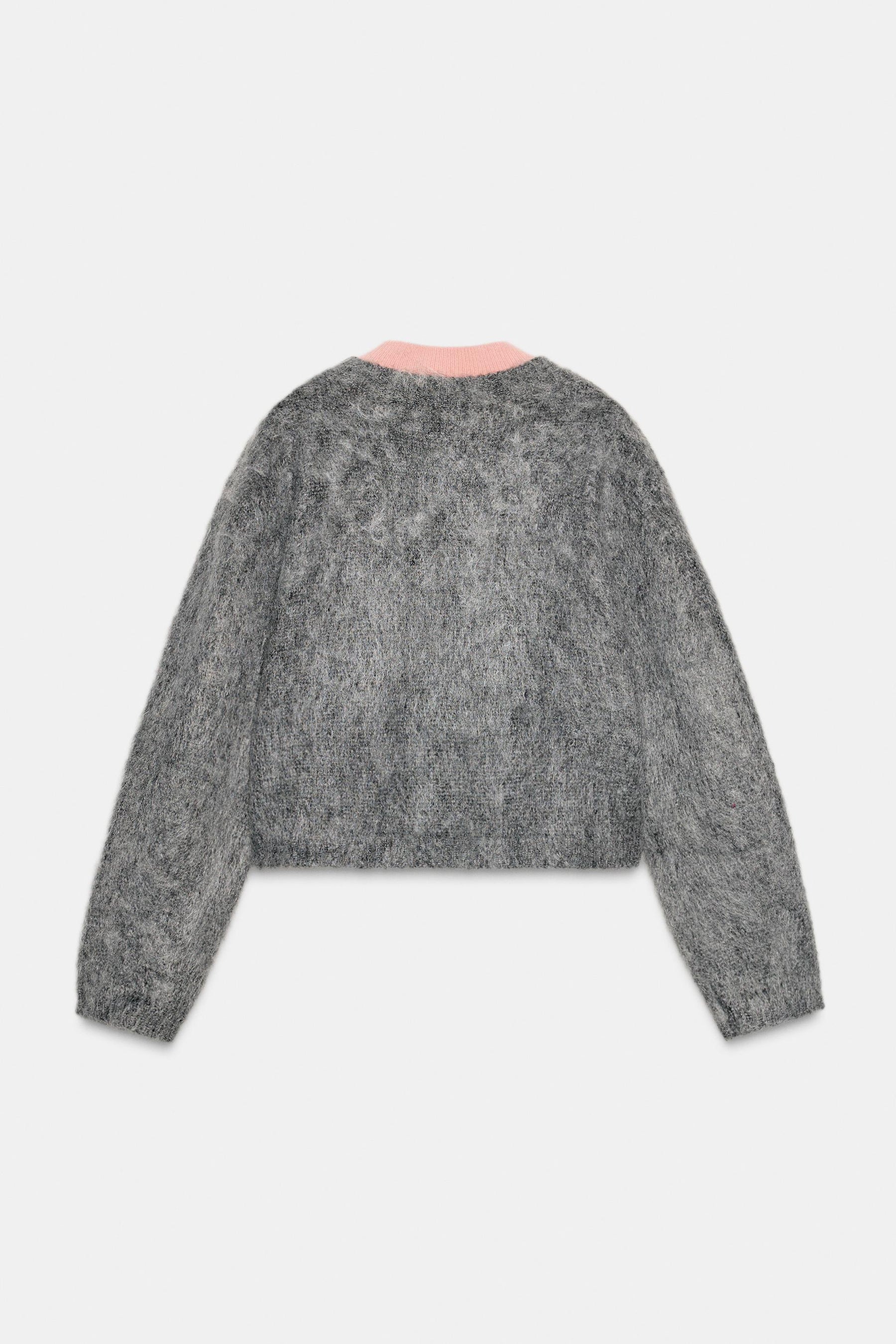 Karierte Strickjacke