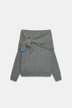 Strickpullover mit schulterfreiem Ausschnitt