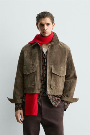 Kastenförmige Wildlederjacke