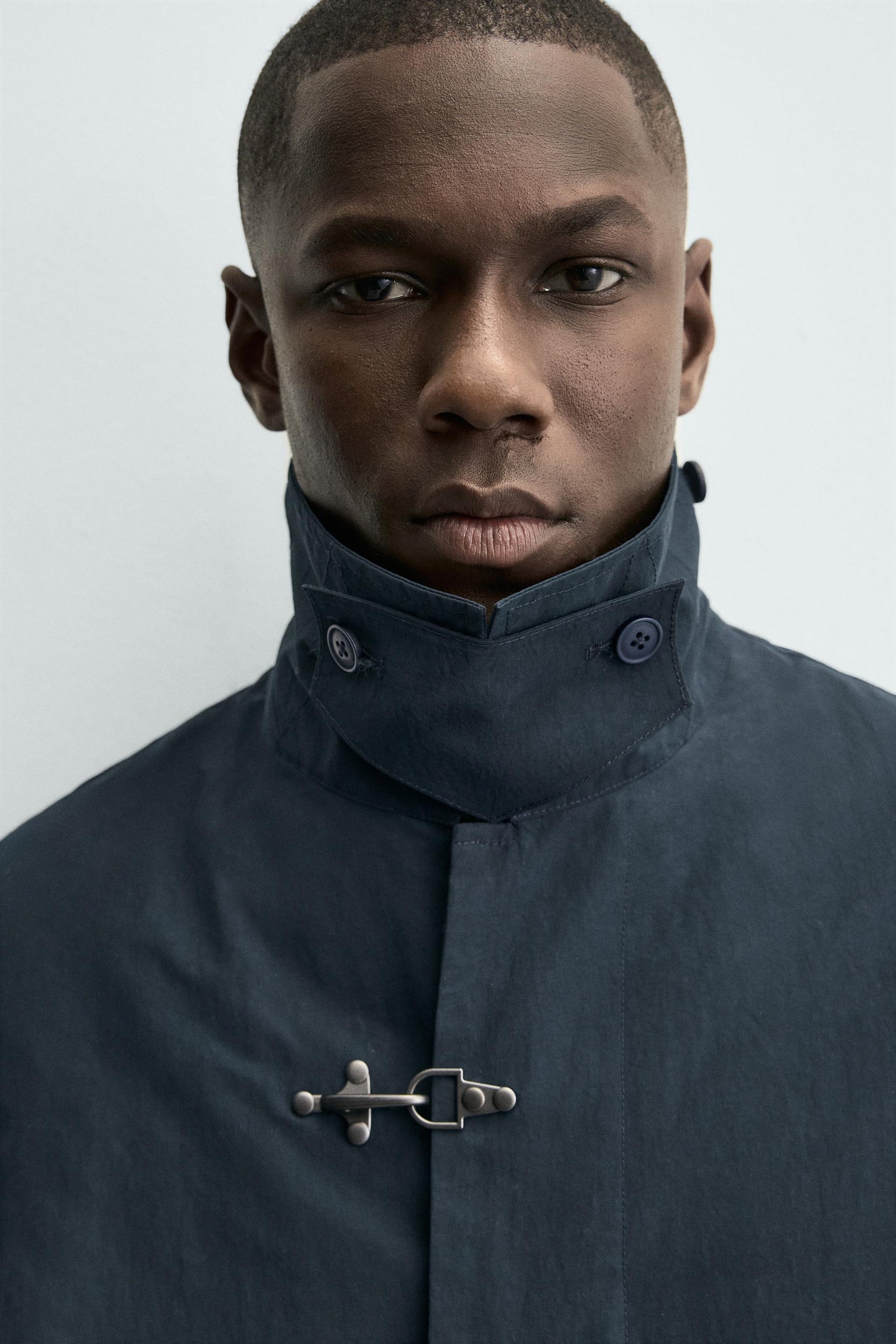 Gefütterter technischer Trenchcoat