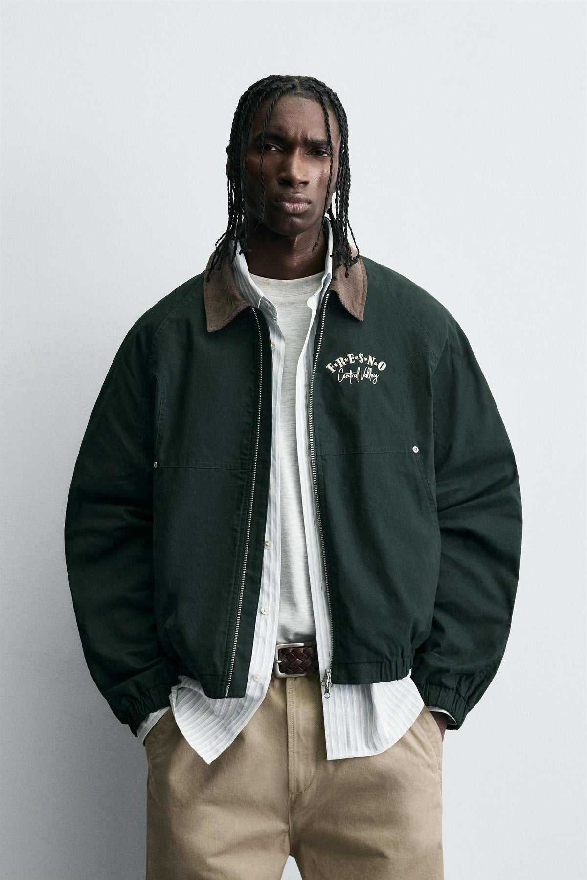 EMBROIDERED CONTRAST COLLAR JACKET - Image 2