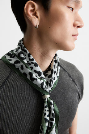 Bandana mit Tiermuster