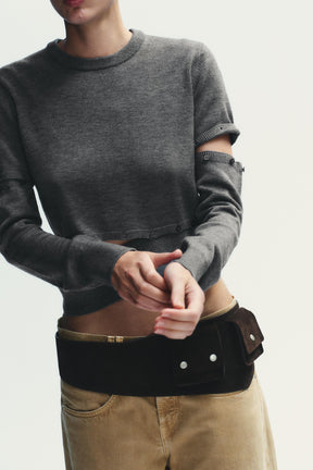 GESTRICKTER PULLOVER MIT KNÖPFEN