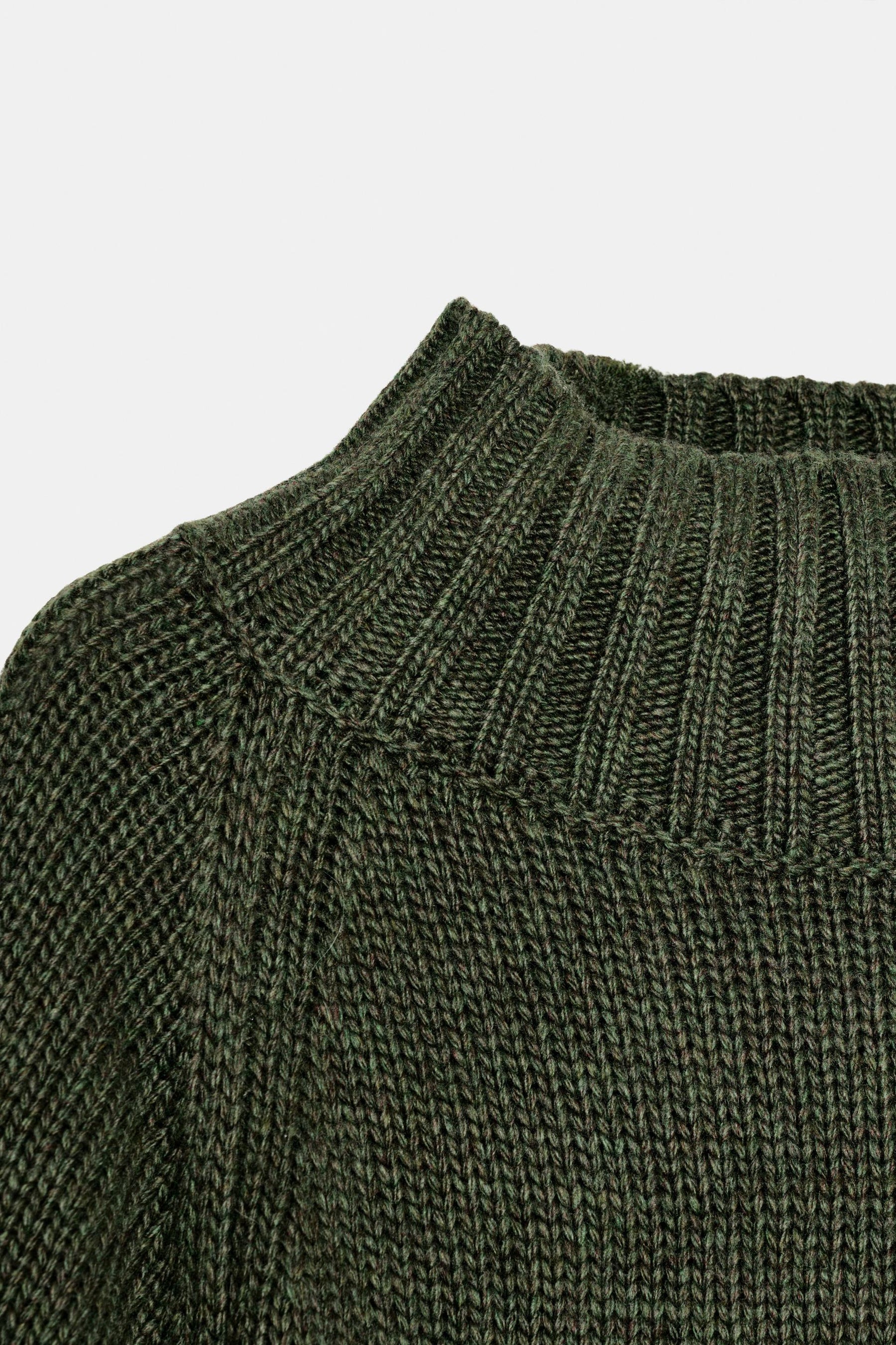 STRICKPULLOVER MIT WEITEN ÄRMELN
