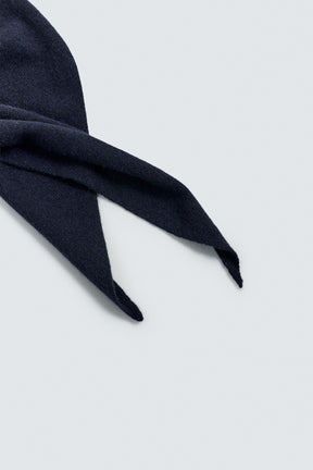 KNITTED WOOL BANDANA - Image 5