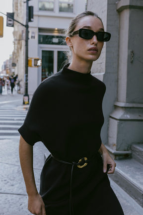 Strickkleid mit Gürtel 