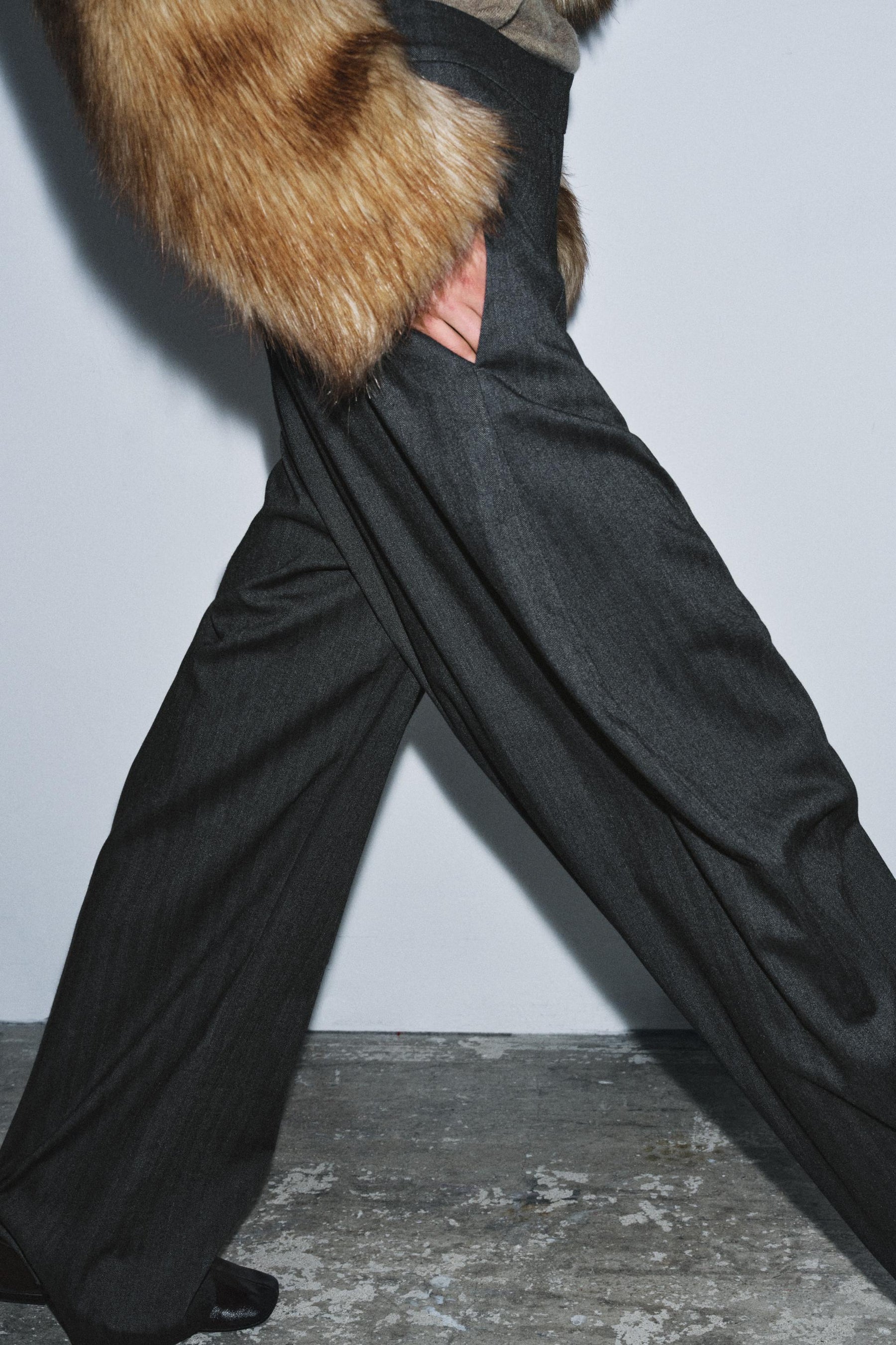 KURZE KUNSTPELDJACKE