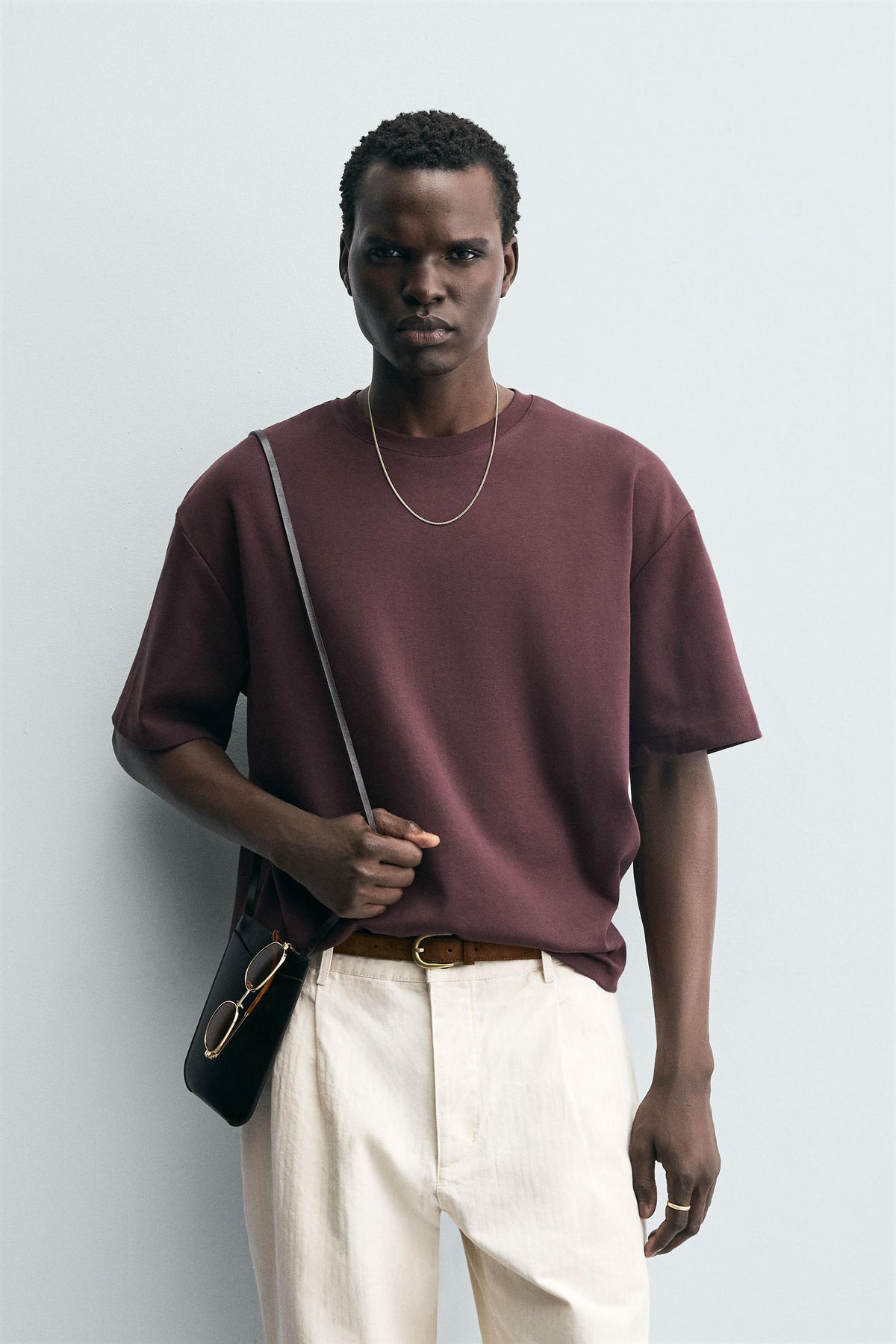 EMBROIDERED FLOWER T-SHIRT - Image 2