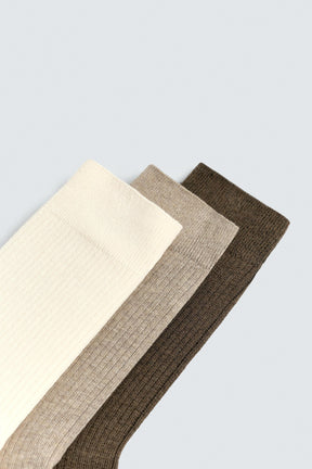 Mittelschwere Rippstricksocken