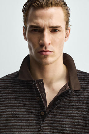 Polohemd mit Strukturwaschung