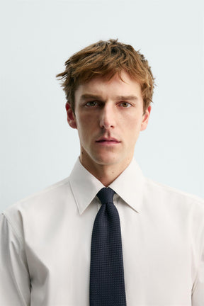 Krawatte aus strukturierter Seide