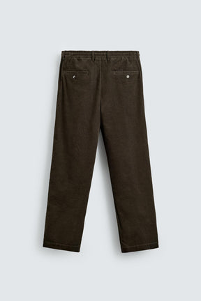 Leichte Cordhose
