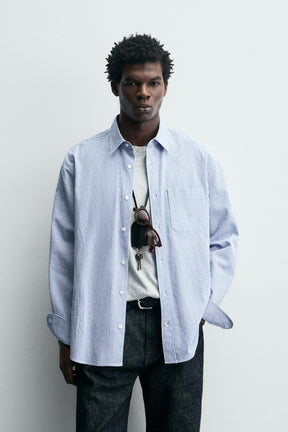 Gestreiftes Knitterhemd