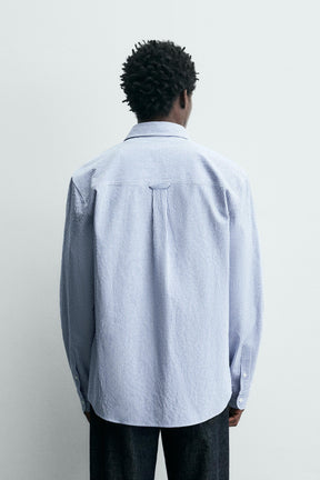 Gestreiftes Knitterhemd