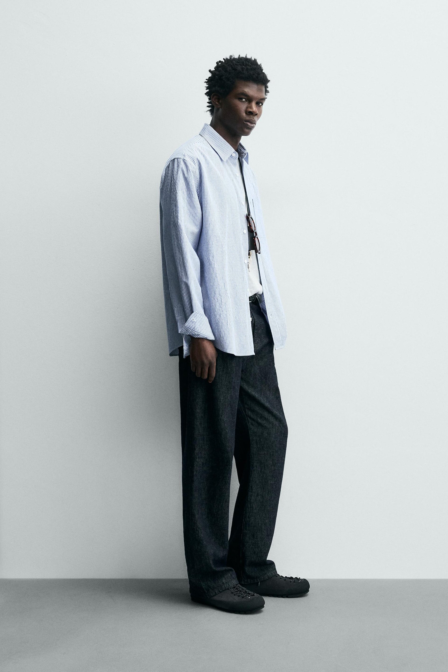 Gestreiftes Knitterhemd