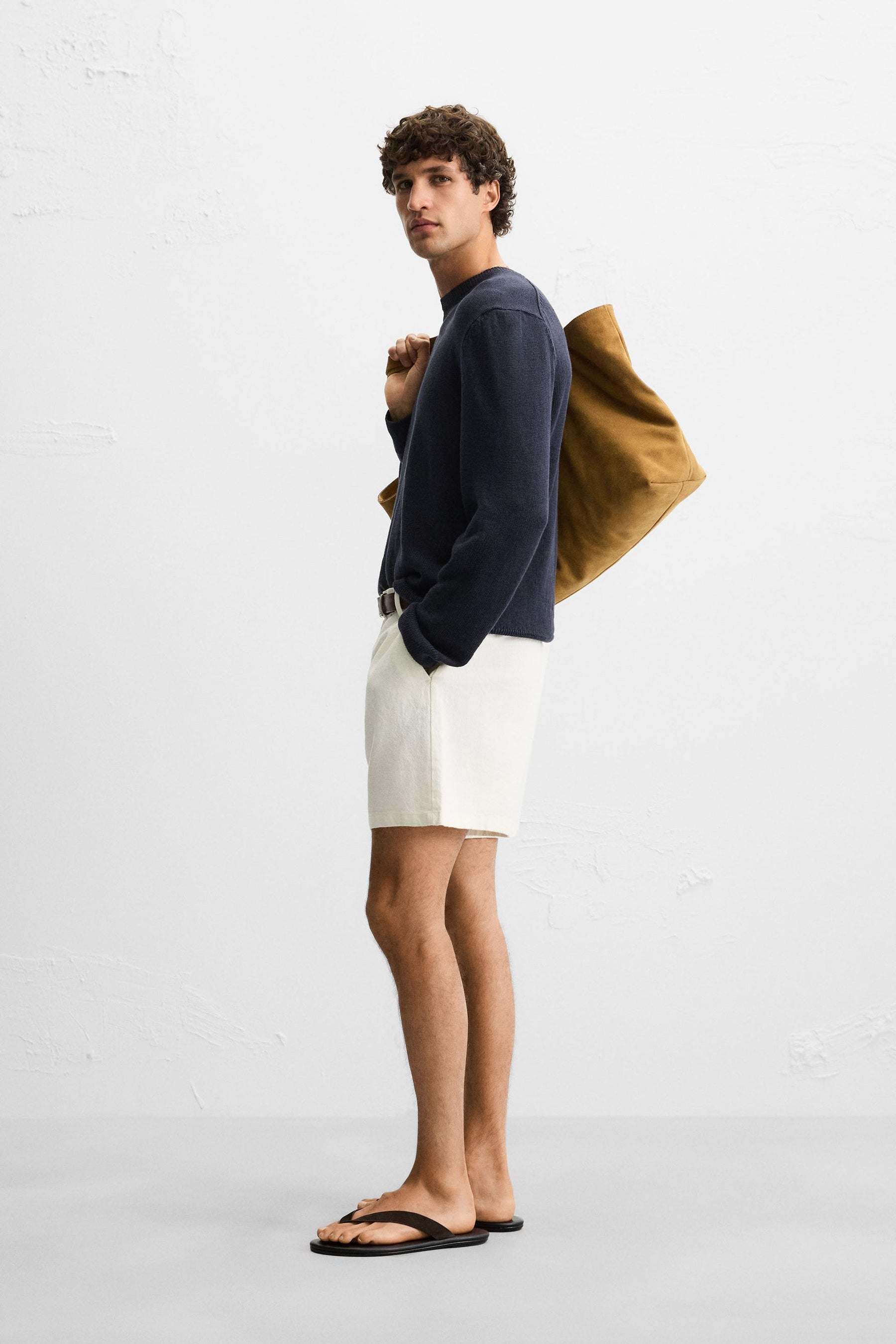 LINEN/COTTON BERMUDA SHORTS - Image 4