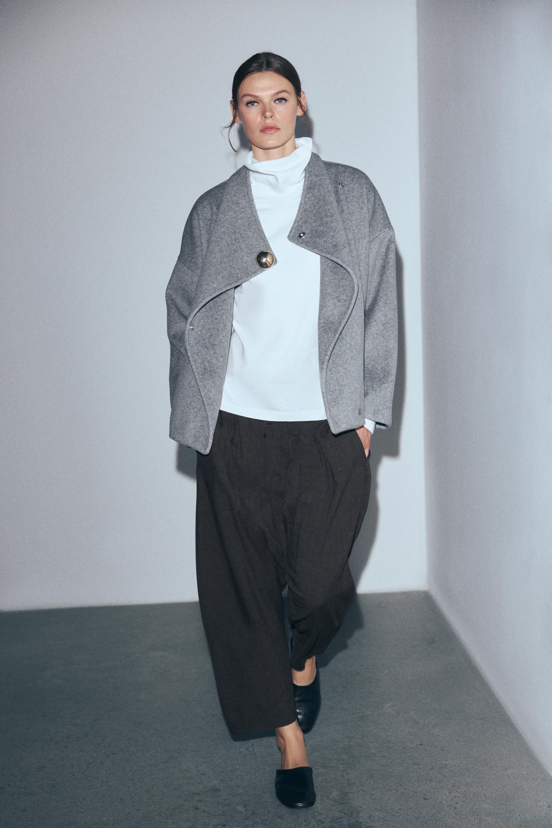 SOFT BUTTON COAT - Image 1