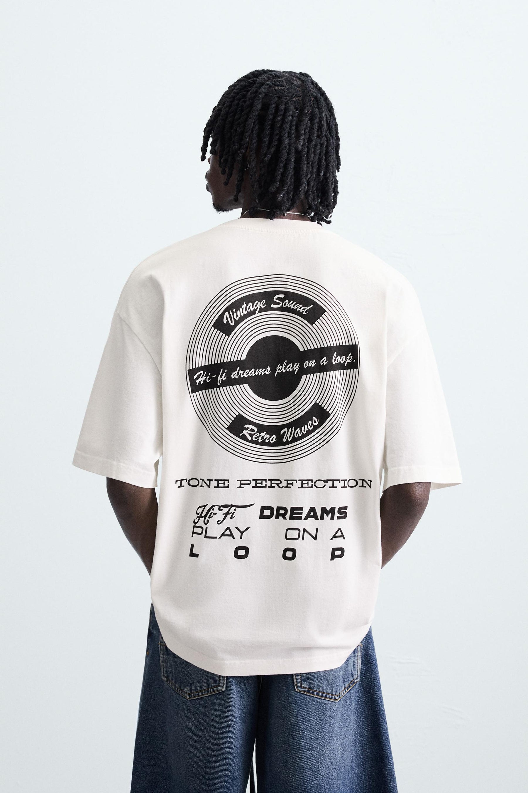 PRINTED GRAPHIC T-SHIRT - Image 3