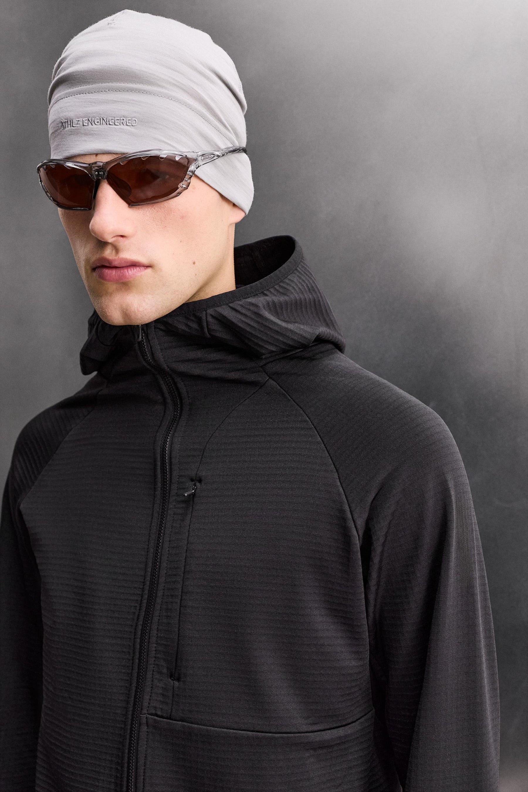 Hybridjacke mit Kapuze