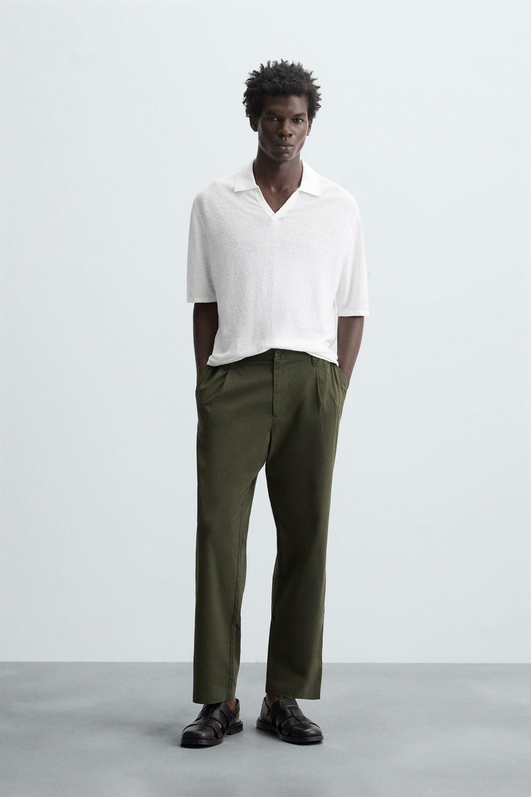 LIGHTWEIGHT RELAXED FIT TROUSERS - Image 1
