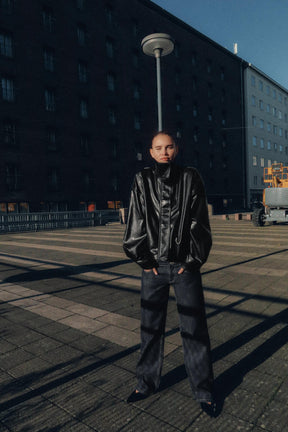 VOLUME JACKE AUS KUNSTLEDER