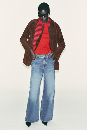 Baumwoll-T-Shirt mit U-Boot-Ausschnitt