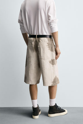 TEXTURED STRIPE BERMUDA SHORTS - Image 3