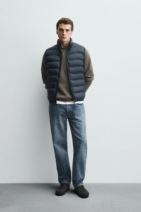 Leichte wattierte Weste