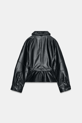 Schößchenjacke aus Kunstleder