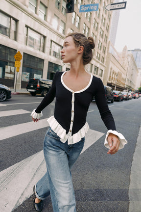 KONTRAST-RÜSCHJACKE