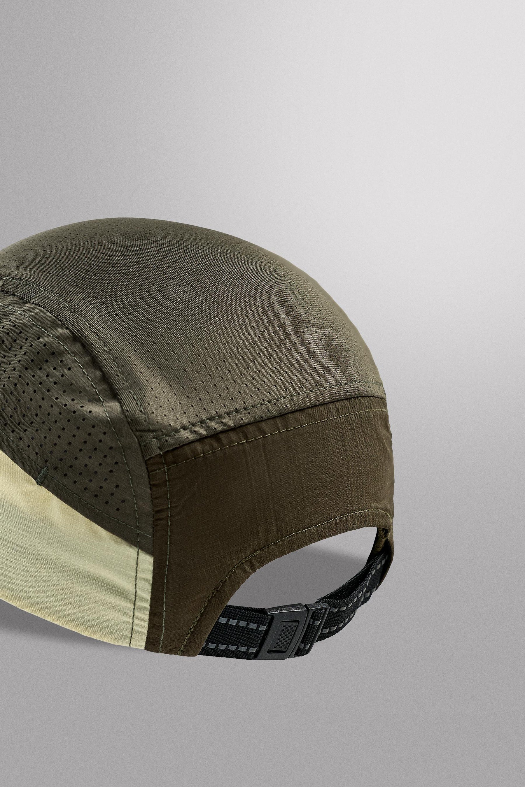 PERFORATED TECHNICAL LIMITED EDITION CAP - Image 3