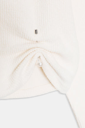 Sweatshirt mit rustikalem Broschenmuster