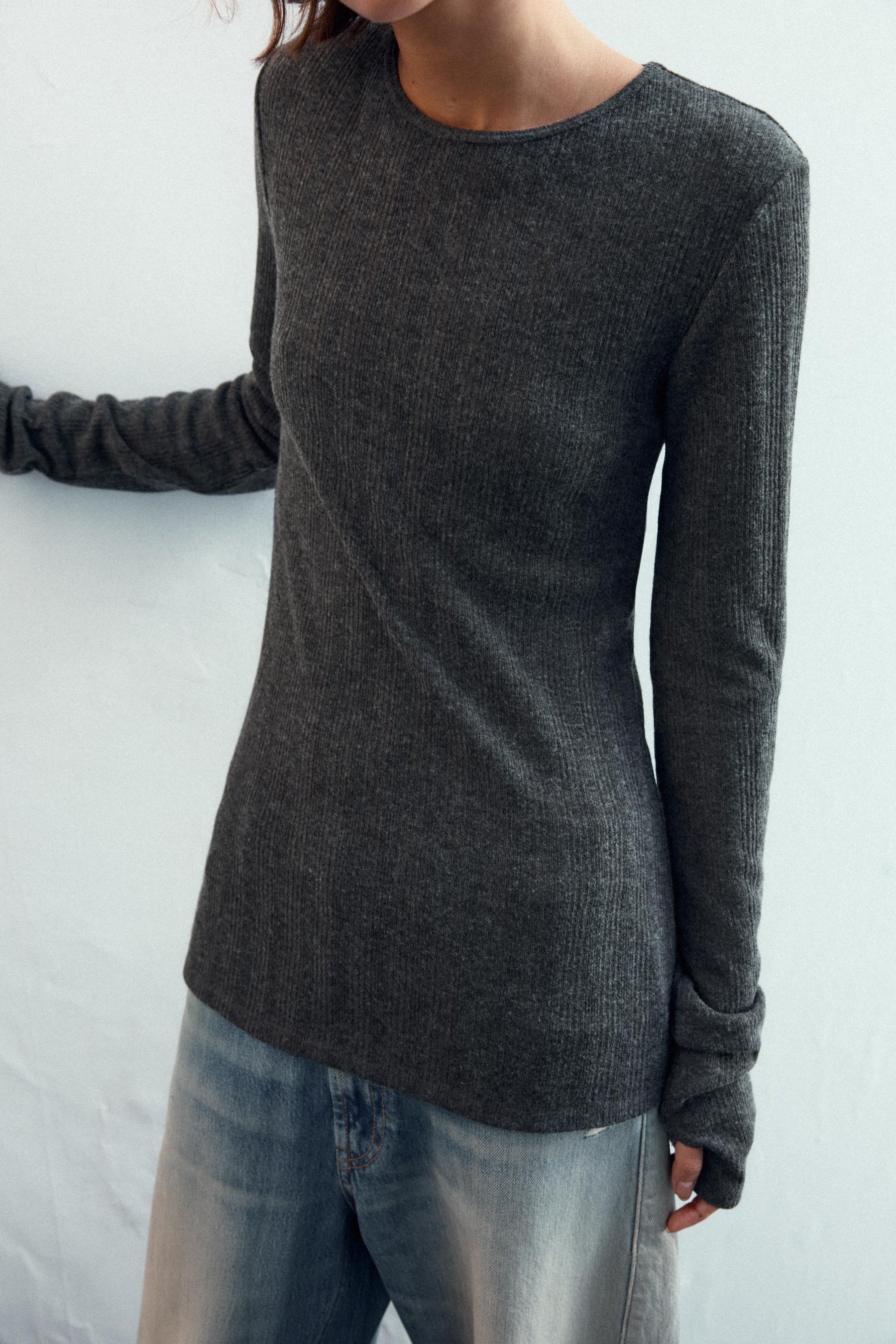 Weiches Rippstrick-T-Shirt