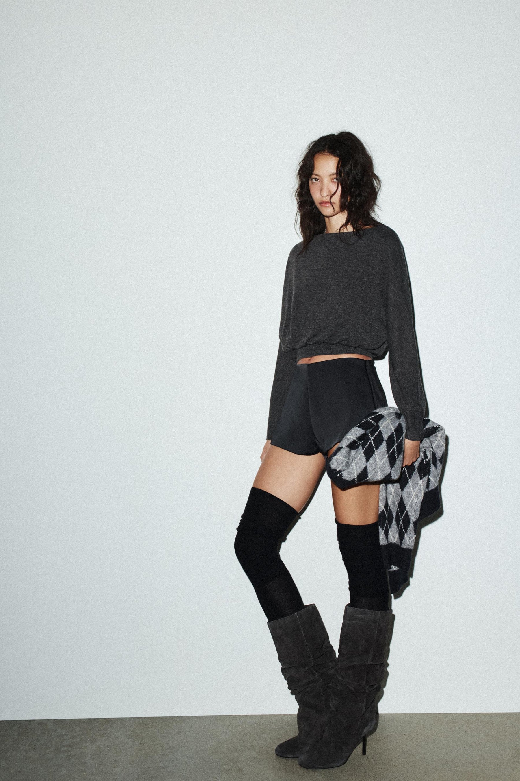 SOFT LONG SLEEVE JUMPER - Image 3