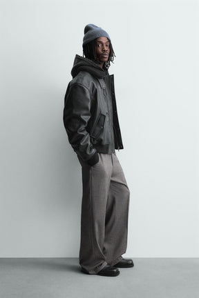 Abnehmbares Halsband aus Kunstleder