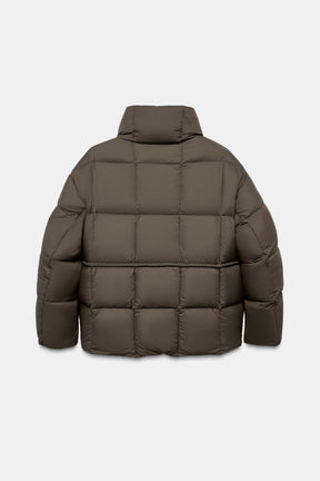 Daunenjacke mit Gürtel