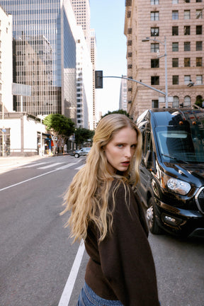 Strickpullover mit Gürtel