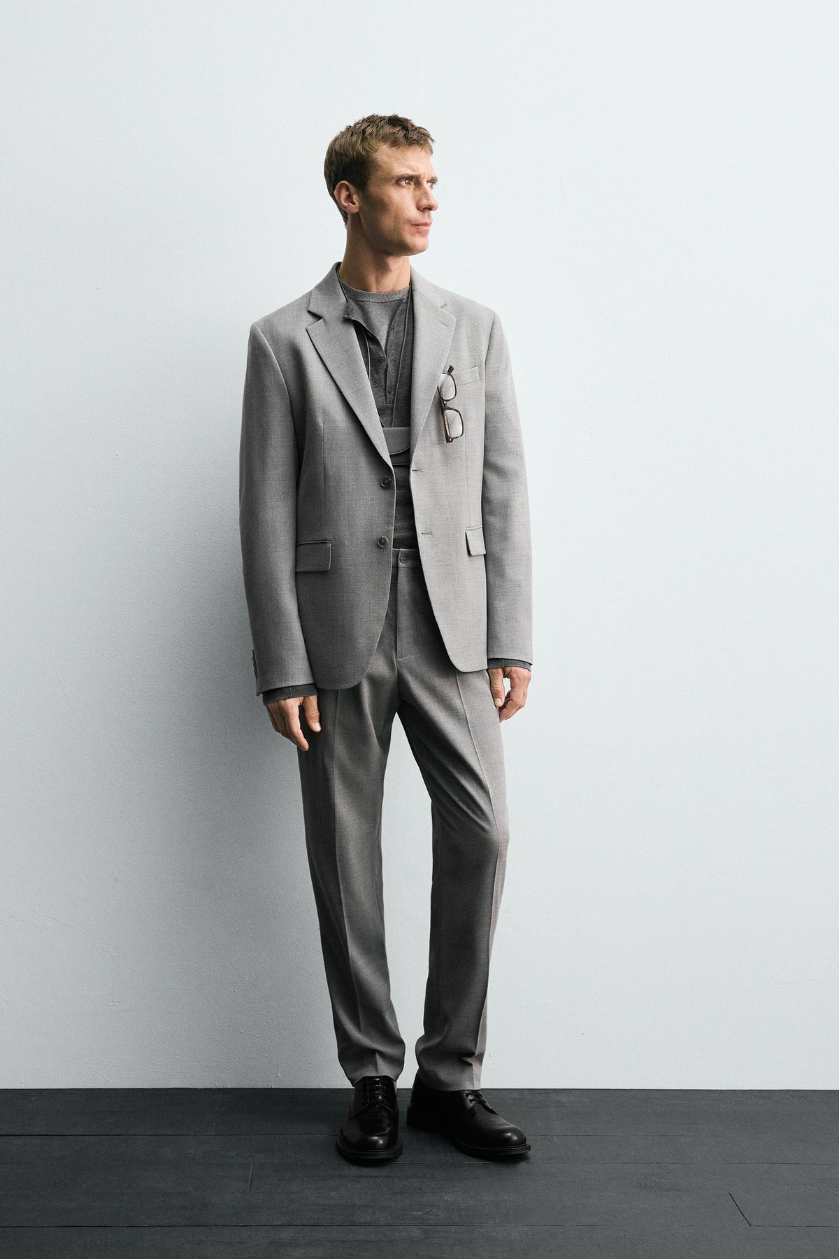 TEXTURED SUIT BLAZER - Image 1