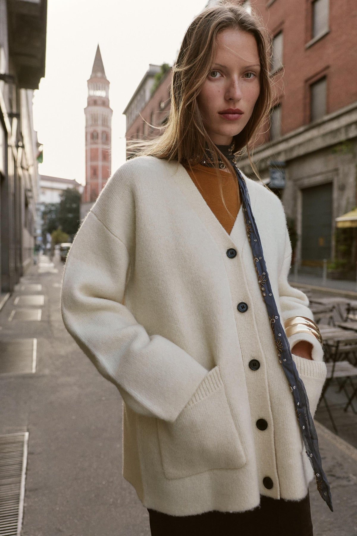 Cardigan mit V-Ausschnitt