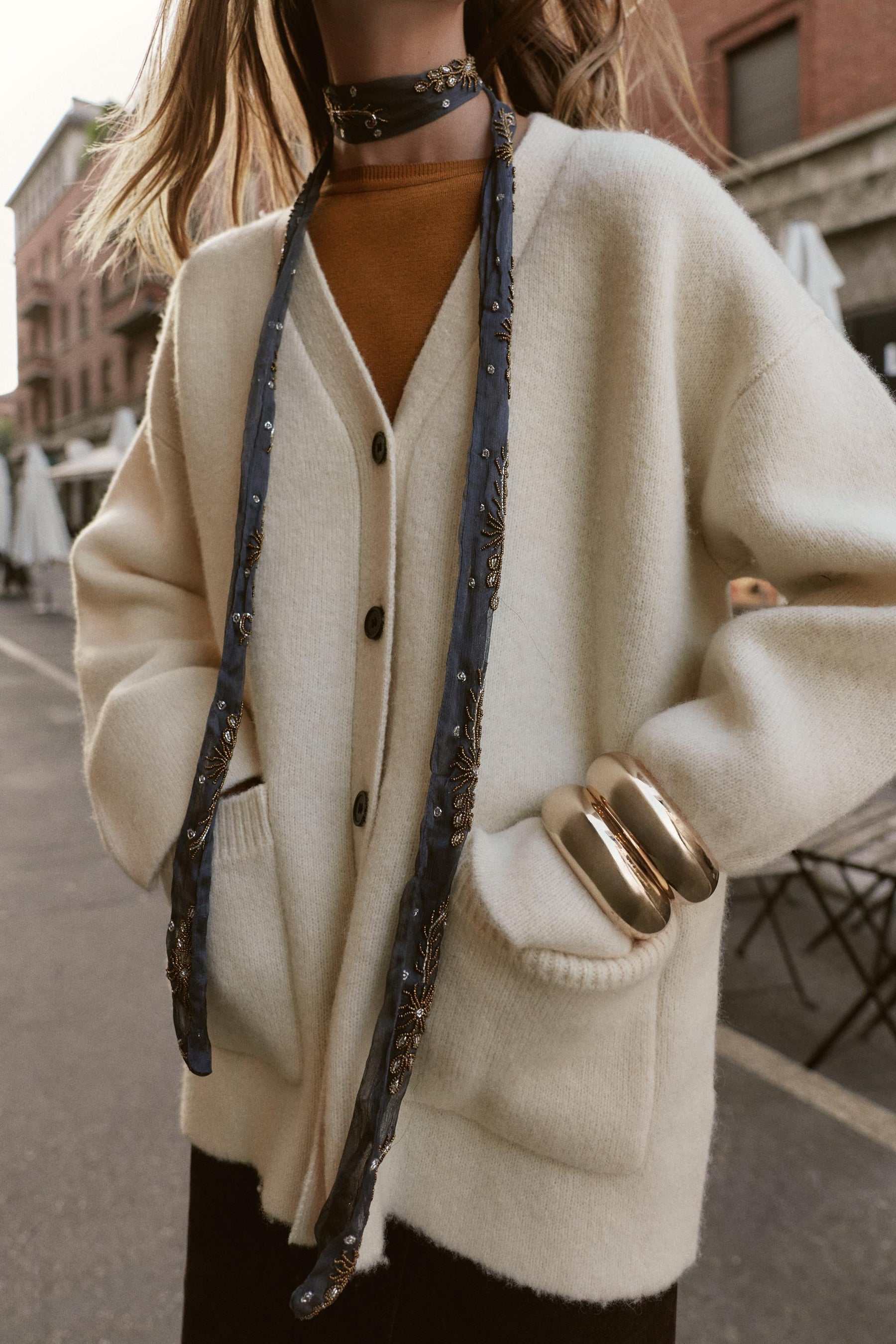 Cardigan mit V-Ausschnitt